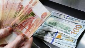 Курс доллара к рублю: факторы влияния и особенности в Московский Ювелирный Завод